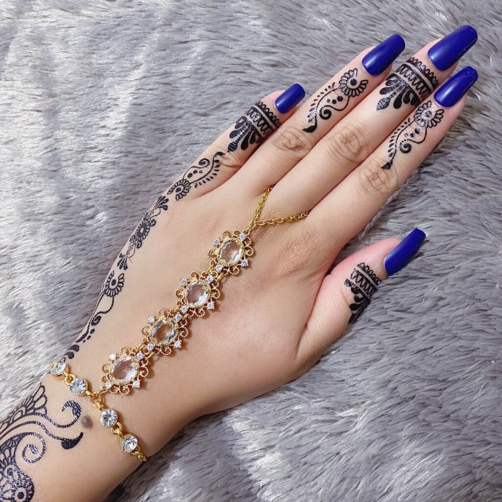 Hand Jewellery Hand Ornaments / Haath Panjas | Madz Fashionz UK