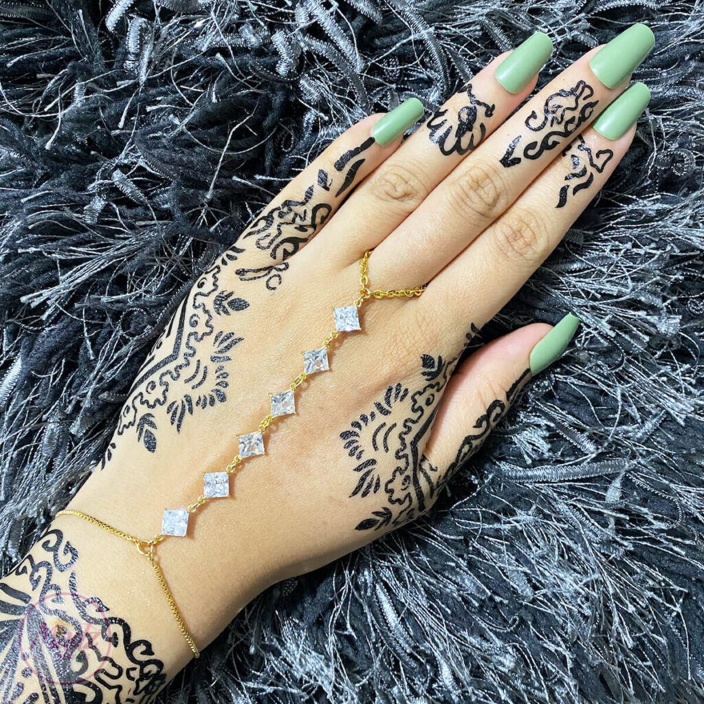 Hand Jewellery Hand Ornaments / Haath Panjas | Madz Fashionz UK